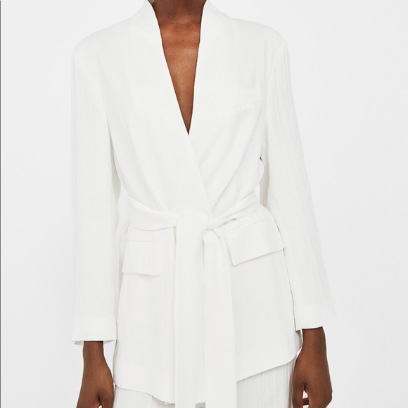 NWT Zara Texture Jacket White Sz L - Picture 2 of 7